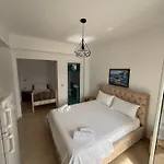 Oda ve Kahvaltı Mataj Ksamil