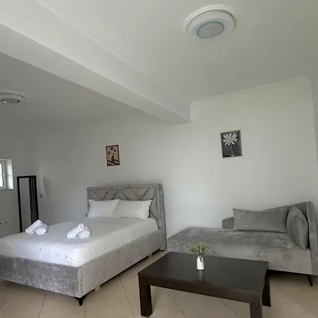Mataj Bed & Breakfast 3*